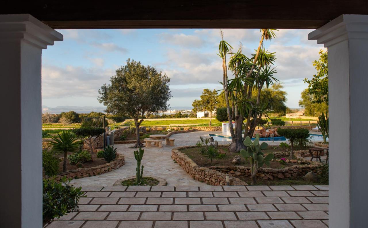 Apartamentos Vista Vedrá La Savina  Esterno foto