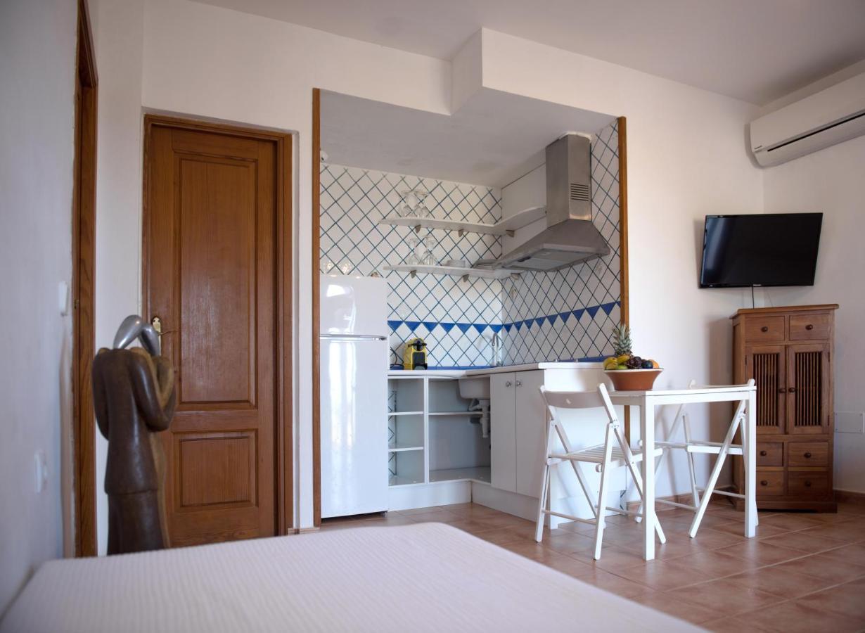 Apartamentos Vista Vedrá La Savina  Esterno foto